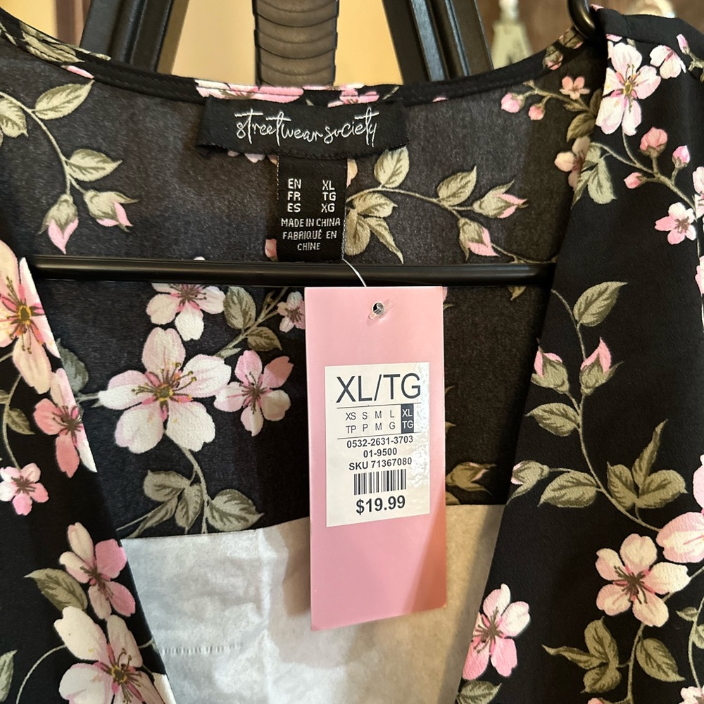 Streetwear Society Black Dress with Pink and White Floral Design - Picture 3 of 4